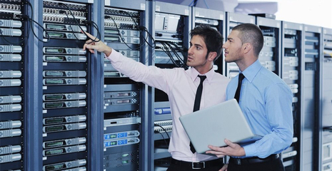 數據托管與應用軟件服務 企業數字化轉型的雙引擎